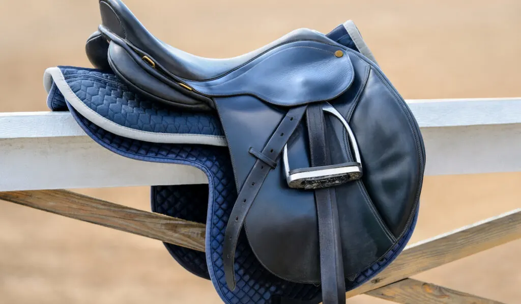 black english saddle bag