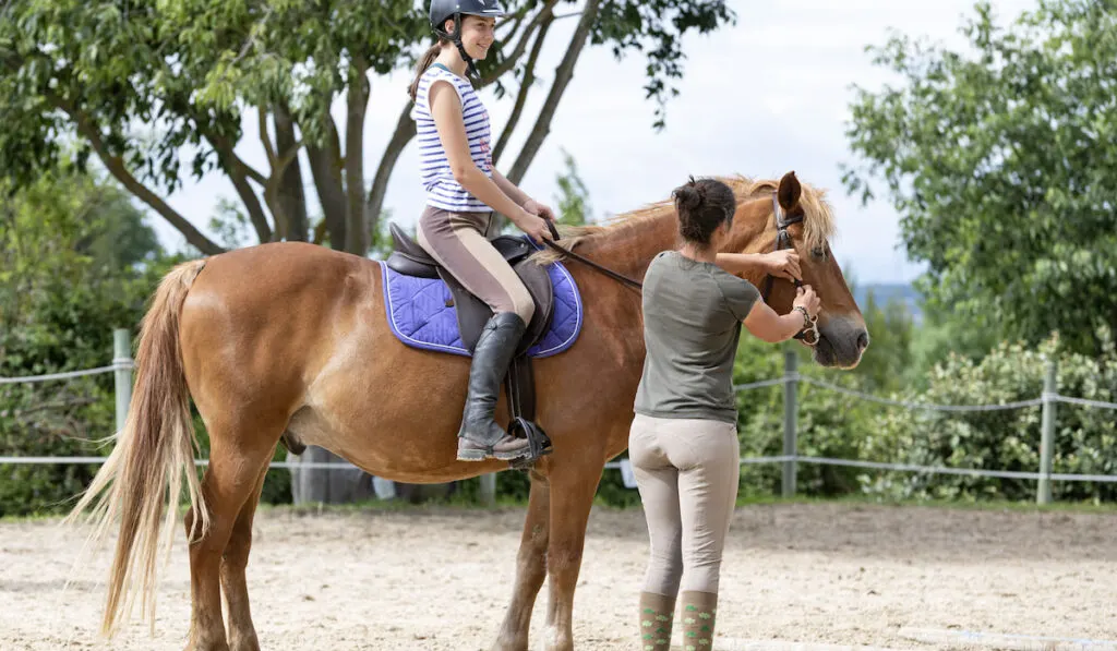 girls and their horses